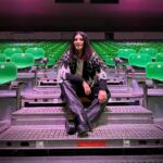 Laura Pausini Instagram - FIRENZE 1/2 Siamo pronti! Stasera e domani ci illumineremo con voi ✨ Non vedo l’ora 🤍 #soldout #laura30worldtour