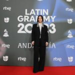 Laura Pausini Instagram - Red Carpet @latingrammys 2023! 🖤 Thanks @pppiccioli Total look: @maisonvalentino Styling: @susanna_ausoni MUAH: @rebecatfigueroa #LatinGRAMMY #LatinGrammyRedCarpet