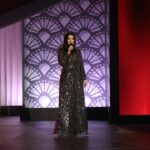 Laura Pausini Instagram - ¡Sin palabras! Speechless! Senza parole! Gracias a todos y gracias a los @latingrammys 💙 #LatinGrammy