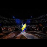 Laura Pausini Instagram - Bogotà,Colombia Mil lagrimas por todo este amor Gracias 🇨🇴 @missangie_ph