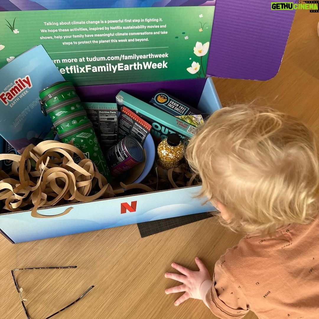 Laura Prepon Instagram - Earth Day is around the corner on April 22! To help your family #GetYourPrepOn for an Earth-themed watch party, I'm partnering with @netflixfamily to give away ten of these gorgeous boxes. đ WHAT'S IN THE BOX? A one-year National Parks family pass, an Activity Booklet, plant-based taco kit, microgreens growing kit, recycled bowl, popcorn, recycled cups, and stainless steel straws. đ HOW TO ENTER: Comment the name of your favorite sustainability show or film and tag 2 friends in the comments before April 17 at 5pm ET. Head to Netflix.com/FamilyEarthWeek for inspiration! No purchase necessary. 18+ residents of 50 US or DC states and Canada (excluding Quebec). Ends April 17 at 5pm ET. Rules: bit.ly/NFEWSweepstakesRules