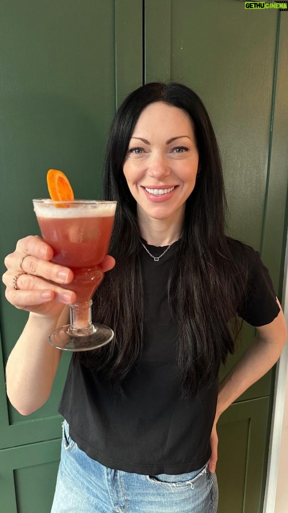 Laura Prepon Instagram - Happy Holidays! #GetYourPrepOn for the season with a holiday bourbon sour… cheers! #PrepOn