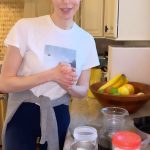 Laura Prepon Instagram – Cold brew moonshine! Let’s get this day started ☕️☀️ #GetYourPrepOn #PrepOn