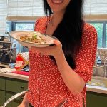 Laura Prepon Instagram - Hey guys! This week, #GetYourPrepOn with me for a fall dinner as I #PrepOn a Mediterranean style stir fry… yum!😋