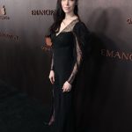 Laura Prepon Instagram – At the world premiere for #Emancipation, in theaters now & streaming on @appletvplus Dec 9. Congratulations to my husband, Ben, @antoinefuqua, @willsmith, & @charmainebingwa for their beautiful and harrowing work in this important and inspiring film.
