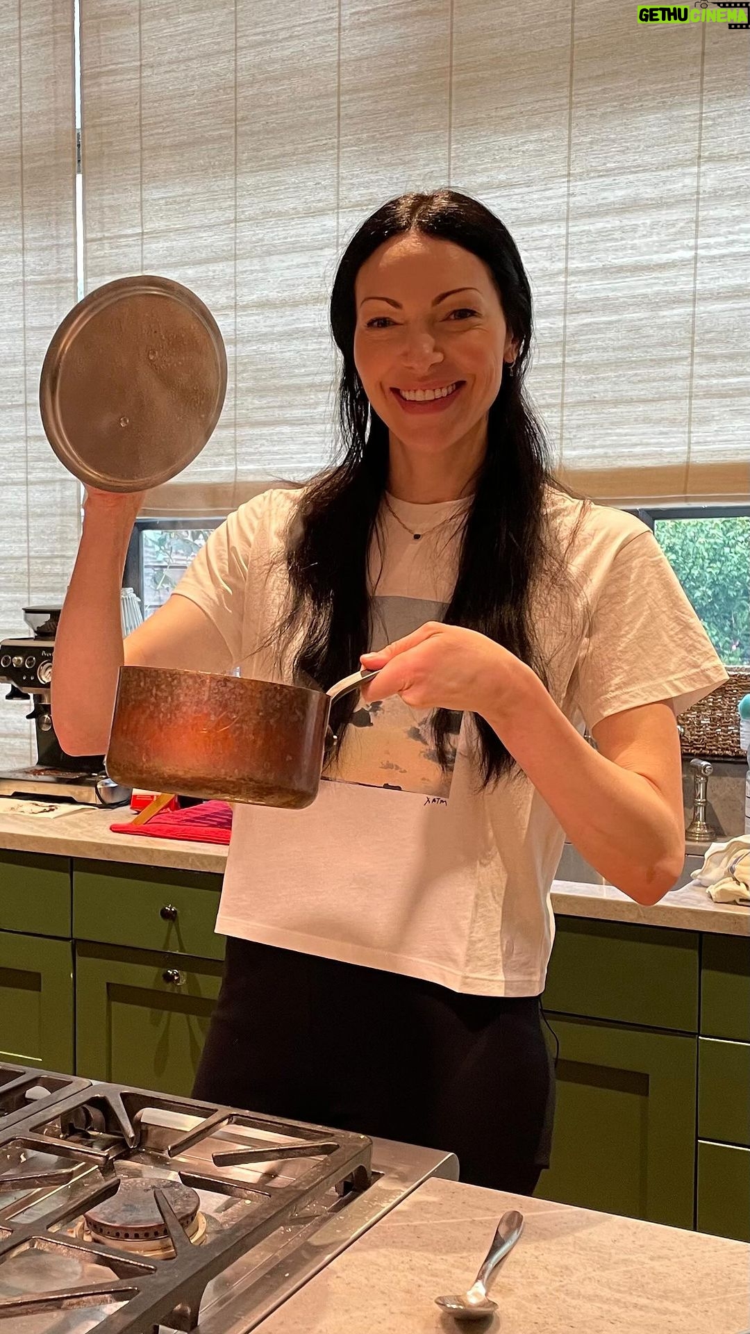 Laura Prepon Instagram - This week, #GetYourPrepOn for the season with me by making a #FallSoHard Potpourri! #PrepOn