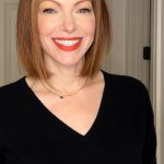 Laura Prepon Instagram - This week, get ready with me for holiday festivities! (Part 2) Whether it’s low-key, or a bigger friends/family gathering, I hope these tips brighten up your holiday make-up routine! #GetYourPrepOn #PrepOn #GRWM