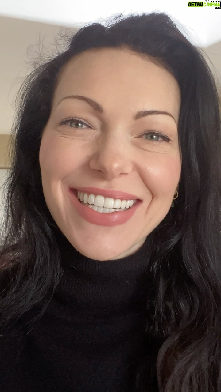 Laura Prepon Instagram - Hey guys! This week, #GetYourPrepOn with me as I make a comfort food dinner while on the road. Plus some healthy swaps! #PrepOn