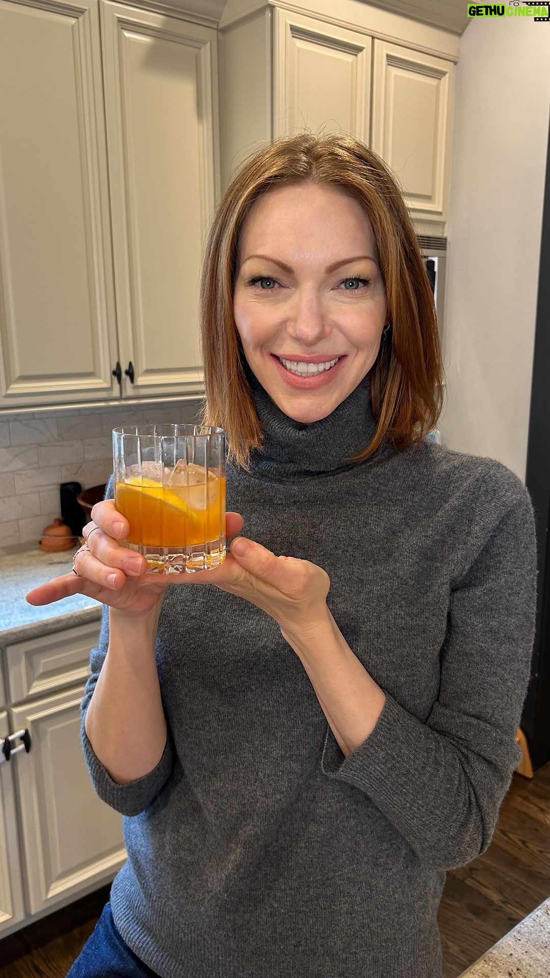 Laura Prepon Instagram - You’ve asked for another holiday cocktail, so #GetYourPrepOn for the season with my version of a paper plane, cheers! 🥃 #PrepOn