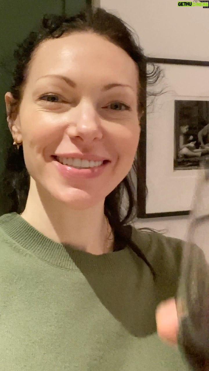 Laura Prepon Instagram - This week #GetYourPrepOn with me as I make a hearty chicken stew! It’s a great option as the weather gets colder for everyone in the family. #PrepOn