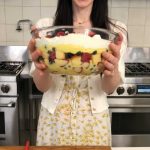 Laura Prepon Instagram – Just cuz we’re going into fall, doesn’t mean we can’t still make a berry parfait! My @preponkitchen tools & bowls help make this process easy and look great!🍓😋 #GetYourPrepOn #PrepOn