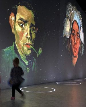 Laura Prepon Instagram - Field trip with the kiddo to see some immersive art…

“There is peace even in the storm.” - Vincent van Gogh