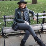 Laura Prepon Instagram - #throwback to a fall NYC moment… my favorite time of year in the city!🍁 #tbt