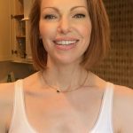 Laura Prepon Instagram - You guys have asked what I’m eating for breakfast these days 🍳 #GetYourPrepOn with me as I throw together a go-to breakfast with prepped ingredients. So quick, so yummy. 😋 How do you like to start your day? #PrepOn