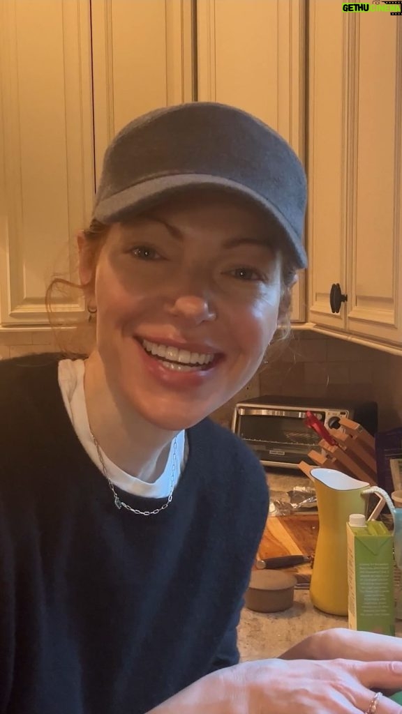 Laura Prepon Instagram - This week, #GetYourPrepOn with me as I make my kid’s lunch for horse camp!🐴 How do you #PrepOn your kiddos for their summer activities?