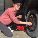 Laura Prepon Instagram - I walked outside and saw my car had a flat tire.🛞 So, this week, #GetYourPrepOn with me as I change it! 😆💁🏻‍♀️ #PrepOn