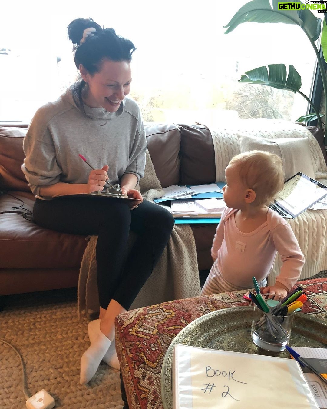 Laura Prepon Instagram - #throwback to working on #YouandIAsMothers with my support staff💗👶🏼 #tbt
