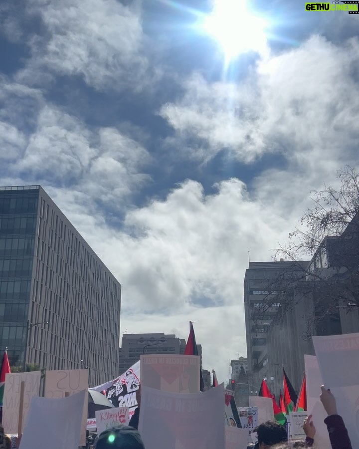 Lauren Jauregui Instagram - El pueblo unido jamás será vencido✨🤍🍉 the people united will never be defeated Los Angeles, California