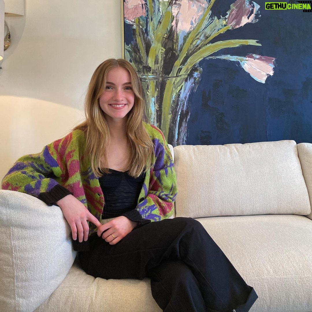 Lauren Orlando Instagram - tell me about it
