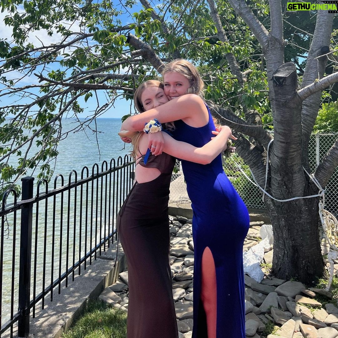 Lauren Orlando Instagram - it’s about time