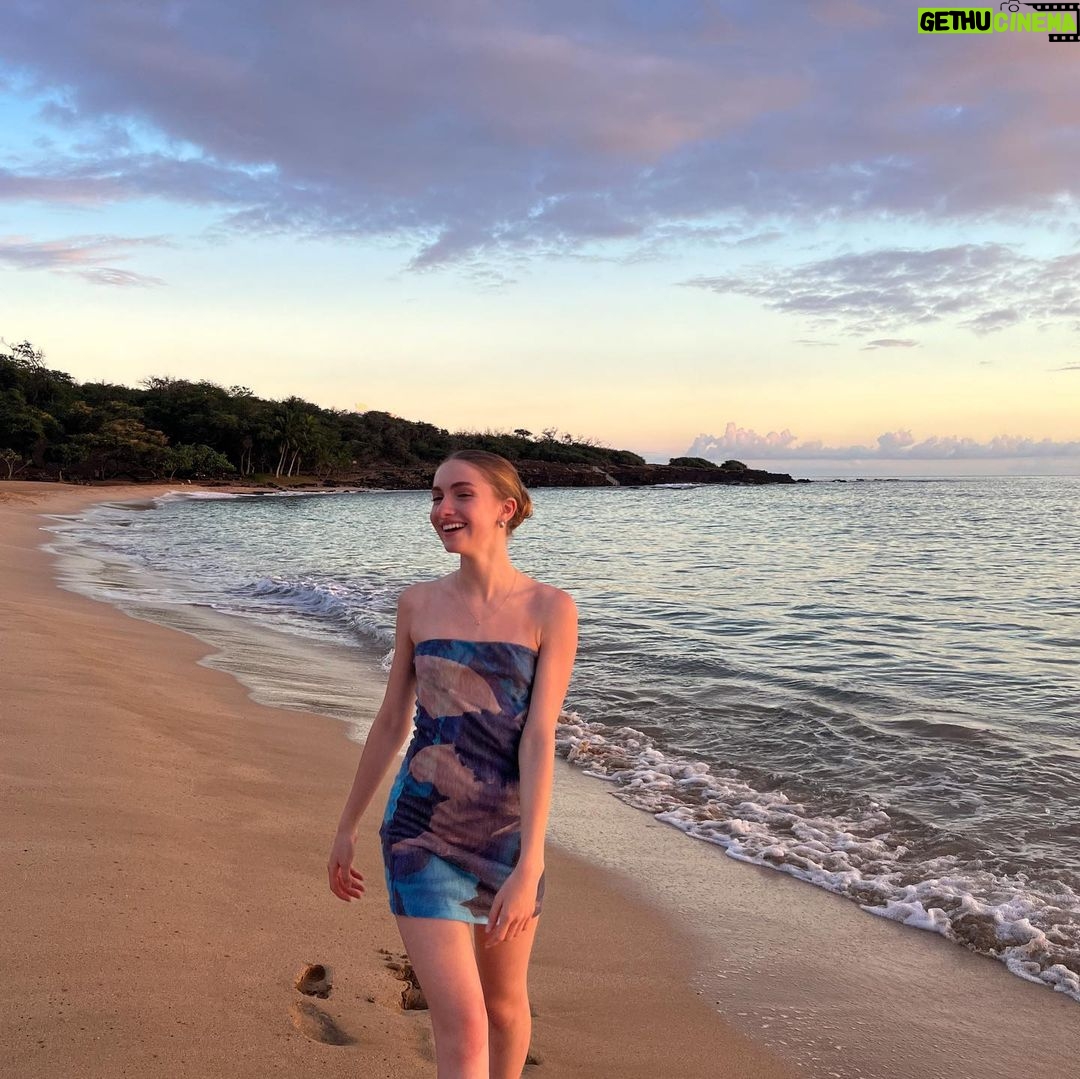 Lauren Orlando Instagram - archives Lana'i, Hawaii