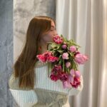 Lauren Orlando Instagram - swipe for a surprise 💐