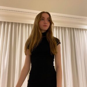 Lauren Orlando Instagram - all dressed up with nowhere to go