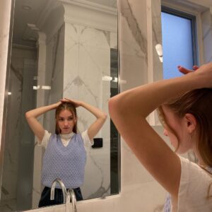 Lauren Orlando Instagram - mirror mirror