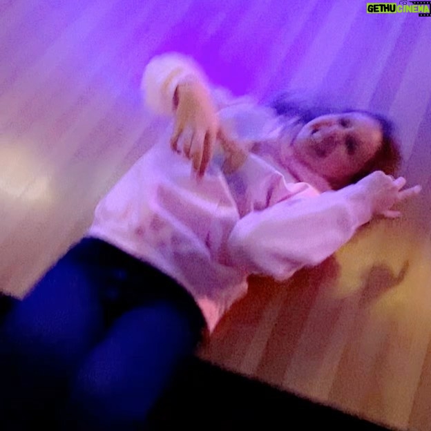 Lauren Orlando Instagram - happy bday ruby bear ๐๐ i donโt know what iโd do without u!!! have the best day beautiful <33