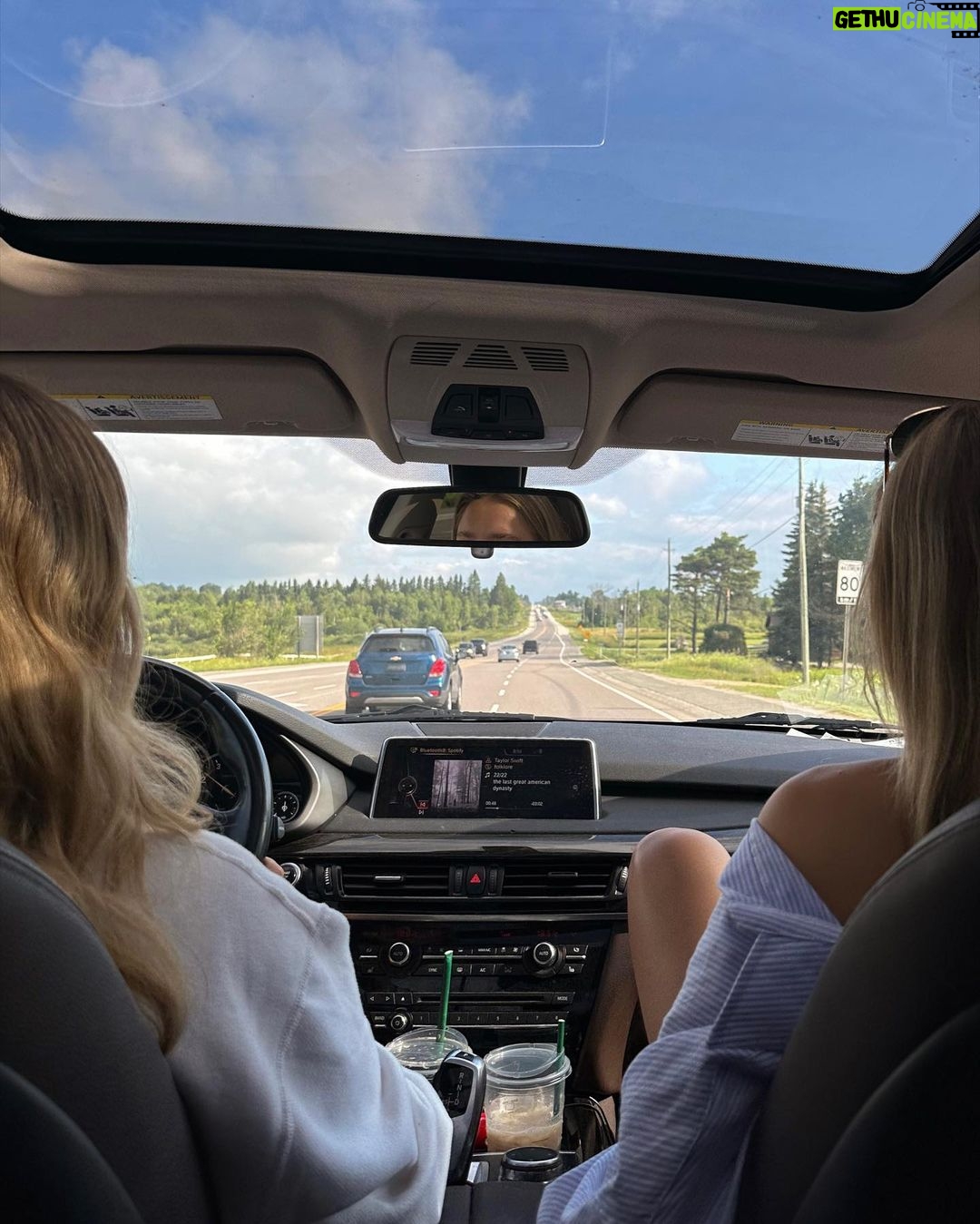 Lauren Orlando Instagram - in good company Tobermory, Ontario