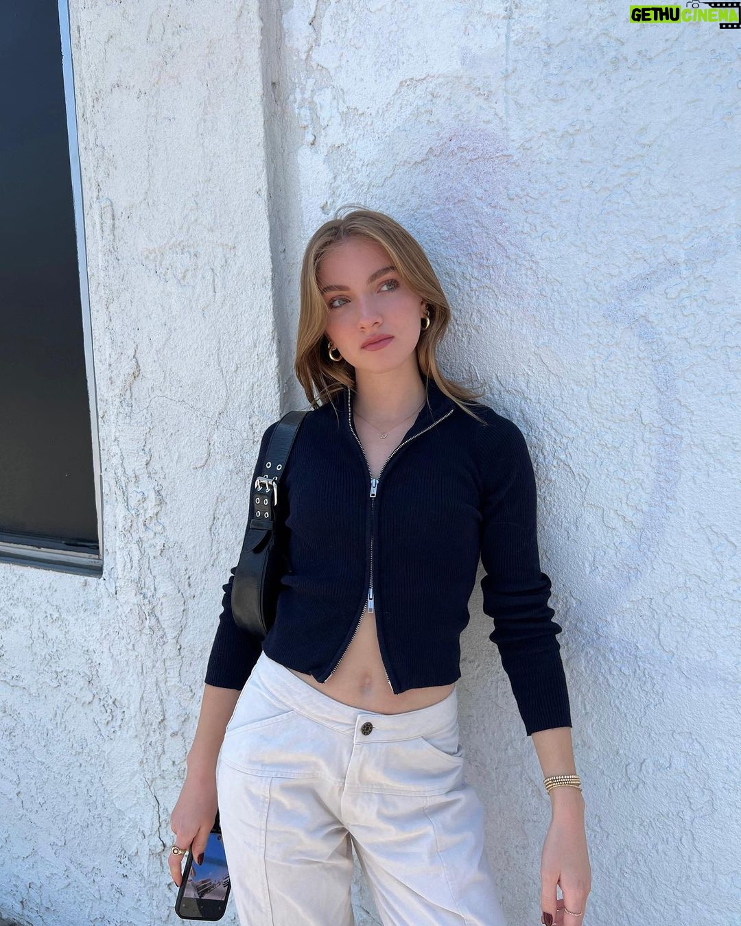 Lauren Orlando Instagram - bits and pieces