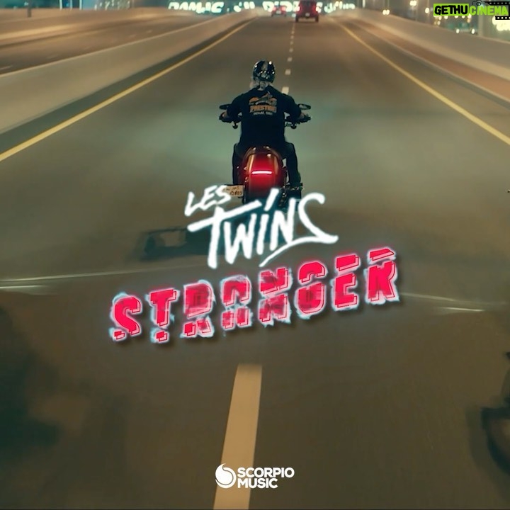 Laurent Bourgeois Instagram - JUNE 21st #stranger @lestwinsoff @lestwinson @officiallestwins @scorpiomusic @elcartelmusic.off #music #lestwins