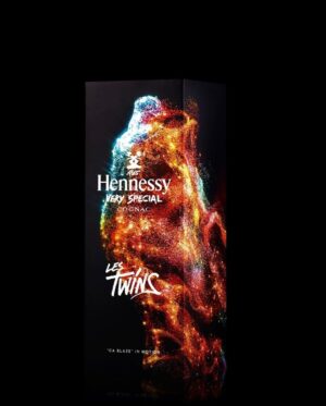 Laurent Bourgeois Instagram - We’re proud to reveal our Limited Edition bottles created for @Hennessy 

But hold up… This is not just a simple design. We’ve started a movement, featuring an interpretive freestyle about Hennessy Very Special. Those moves, OUR actual movements, thanks to motion capture, appear right on our limited edition bottles. CLICK LINK IN BIO TO SEE HOW WE DID IT. 
#HennessyXLesTwins 
#HennessyVerySpecial
#moveoutloud
#friendsofHennessy 

Please drink responsibly. 

@officiallestwins @lestwinsoff @lestwinson @hennessy #lestwins
