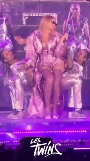Laurent Bourgeois Instagram - Two back to back shows in #chicago and  #chitown definitely had the loudest crowd so far.🙌🏾🙌🏾 #detroit is up next. What city you coming to?  #renaissanceworldtour #renaissancetour #beyonce #lestwins #lestwinsclique #beyoncé #beyhive