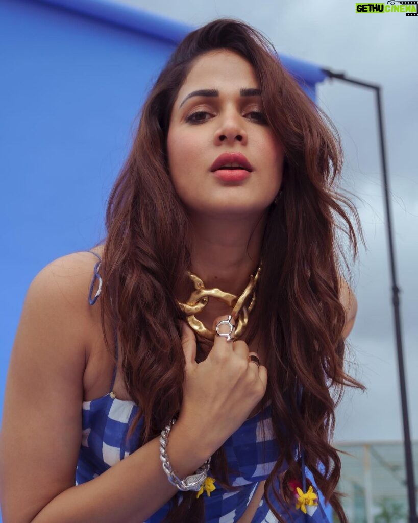 Lavanya Tripathi Instagram - Above the clouds, beyond the blues. 🌤️ . . . Styled by @rashmitathapa Wearing @aaprolabel X @gateway.pr Accessories @houseofqc Makeup and hair @hairandmakeupbyrahul Shot by @puchi.photography