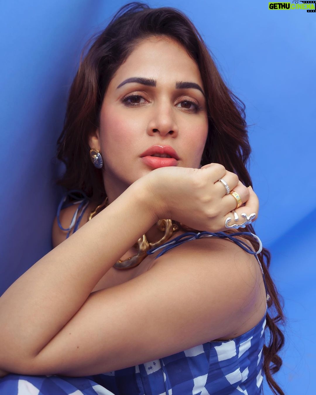 Lavanya Tripathi Instagram - Above the clouds, beyond the blues. 🌤️ . . . Styled by @rashmitathapa Wearing @aaprolabel X @gateway.pr Accessories @houseofqc Makeup and hair @hairandmakeupbyrahul Shot by @puchi.photography