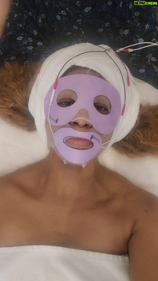 Laverne Cox Instagram - @joannavargasnyc's triple crown facial is like magic. Thank you Joanna! 51 years old, botox, filler and facial surgery free, so far. So far! ... Full disclosure: I used to do botox in my jaw for my TMJ but haven't done it in over a year and a half. My vocal massage person speculated that my excessive neck tension could be an overcompensation from the jaw botox. So we're doing a mouth guard and massage for the tmj only now. How often do I let you all into my healthcare business? Don't get used to it. Lol. Happy Saturday!! ... #selfcare #Facial #skincare #50andfabulous #TransIsBeautiful