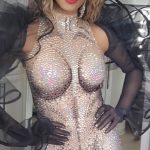 Laverne Cox Instagram - Los Angeles. It's @beyonce's bday. We need to be on full mute. No cheering, talking, no sounds whatsoever. Please come correct tonight. Thank You! #ClubRenaissance #TransIsBeautiful