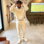 Le'Veon Bell Instagram - all love & positive vibes 🤍 #September10th