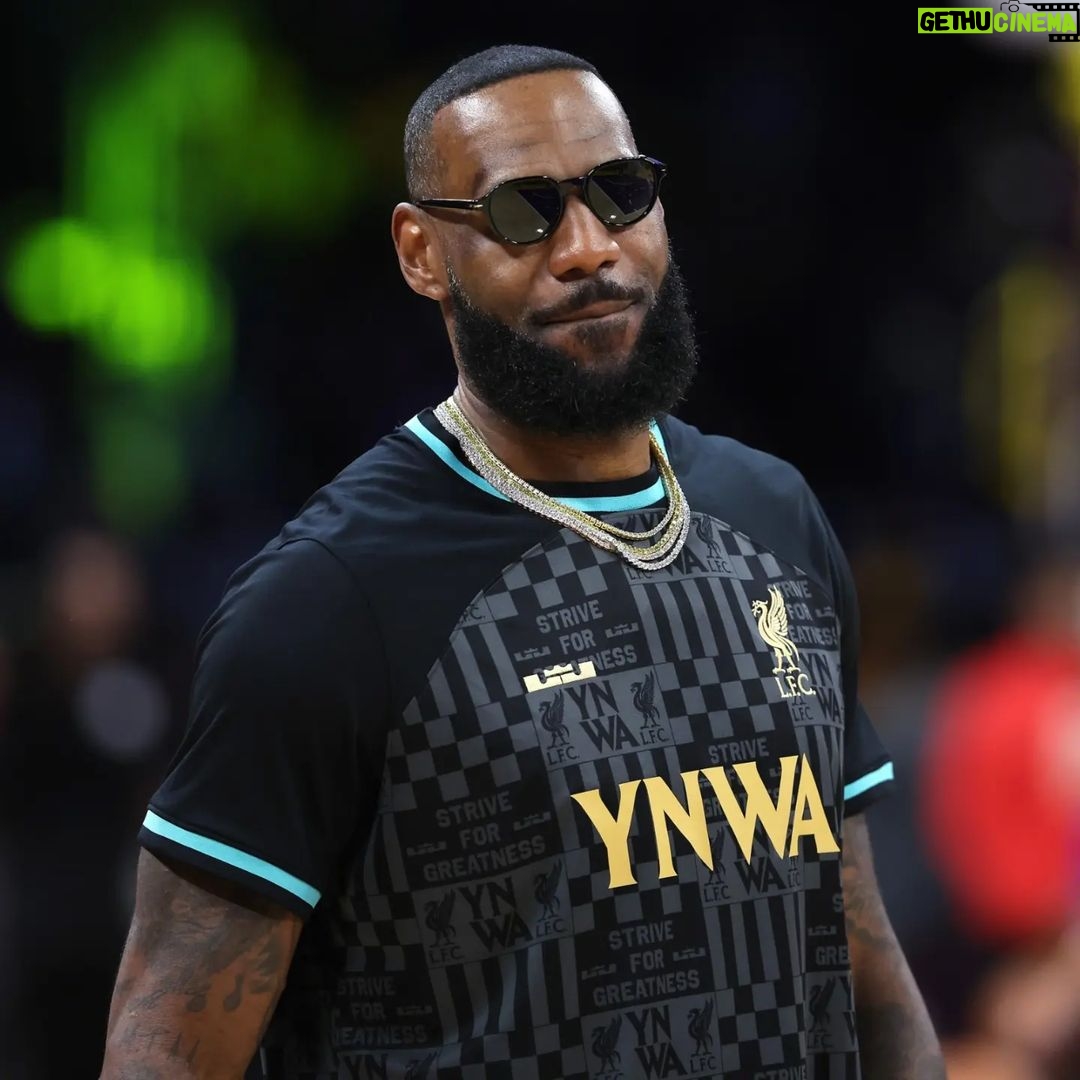 LeBron James Instagram - LBJ ahead of the Lakers game last night 😎