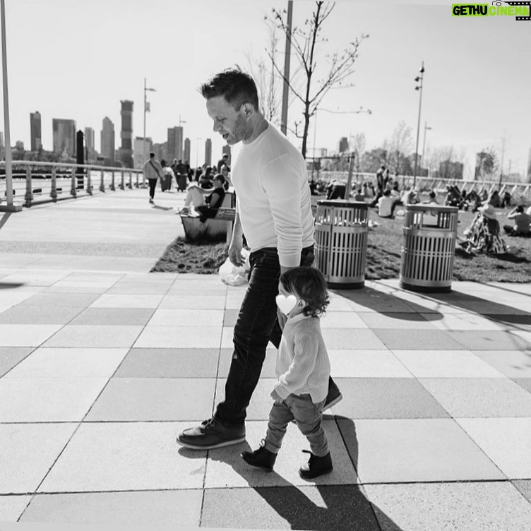 Lea Michele Instagram - Happy Fathers Day to the most incredible dada we could EVER ask for. We love you so much Z🤍