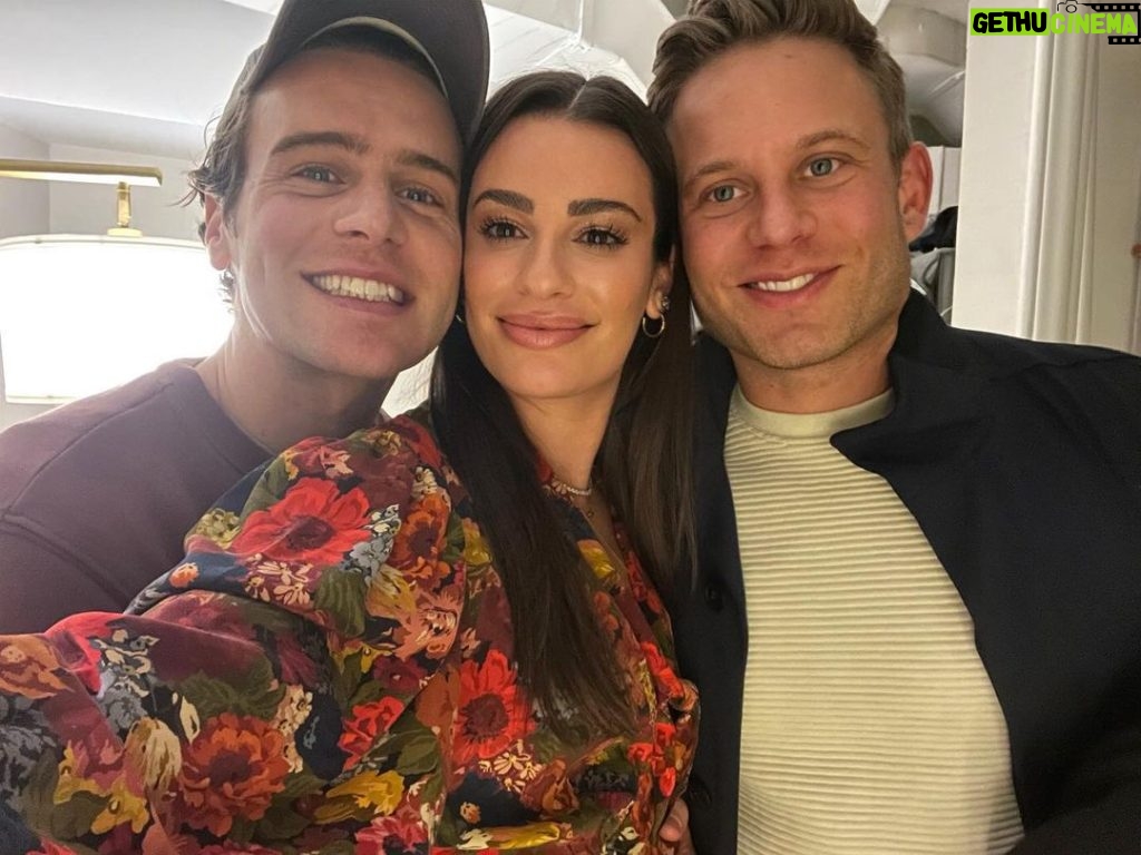 Lea Michele Instagram - Thank you to the brilliant cast of @merrilyonbway for such a beautiful show last week. ❤️