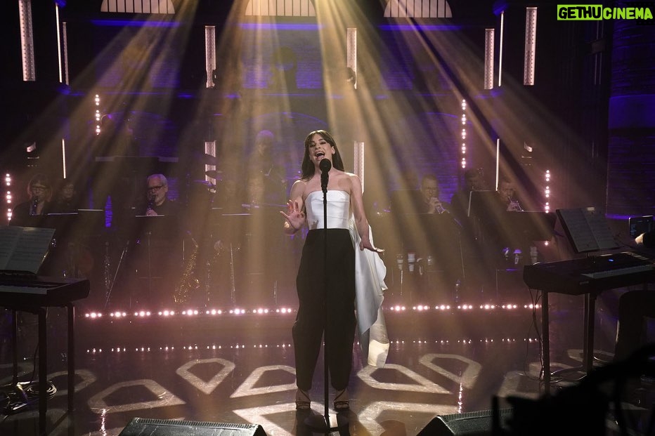 Lea Michele Instagram - @funnygirlbwy performance on @latenightseth tonight!⭐️ (📸 @Lloyd Bishop/NBC)
