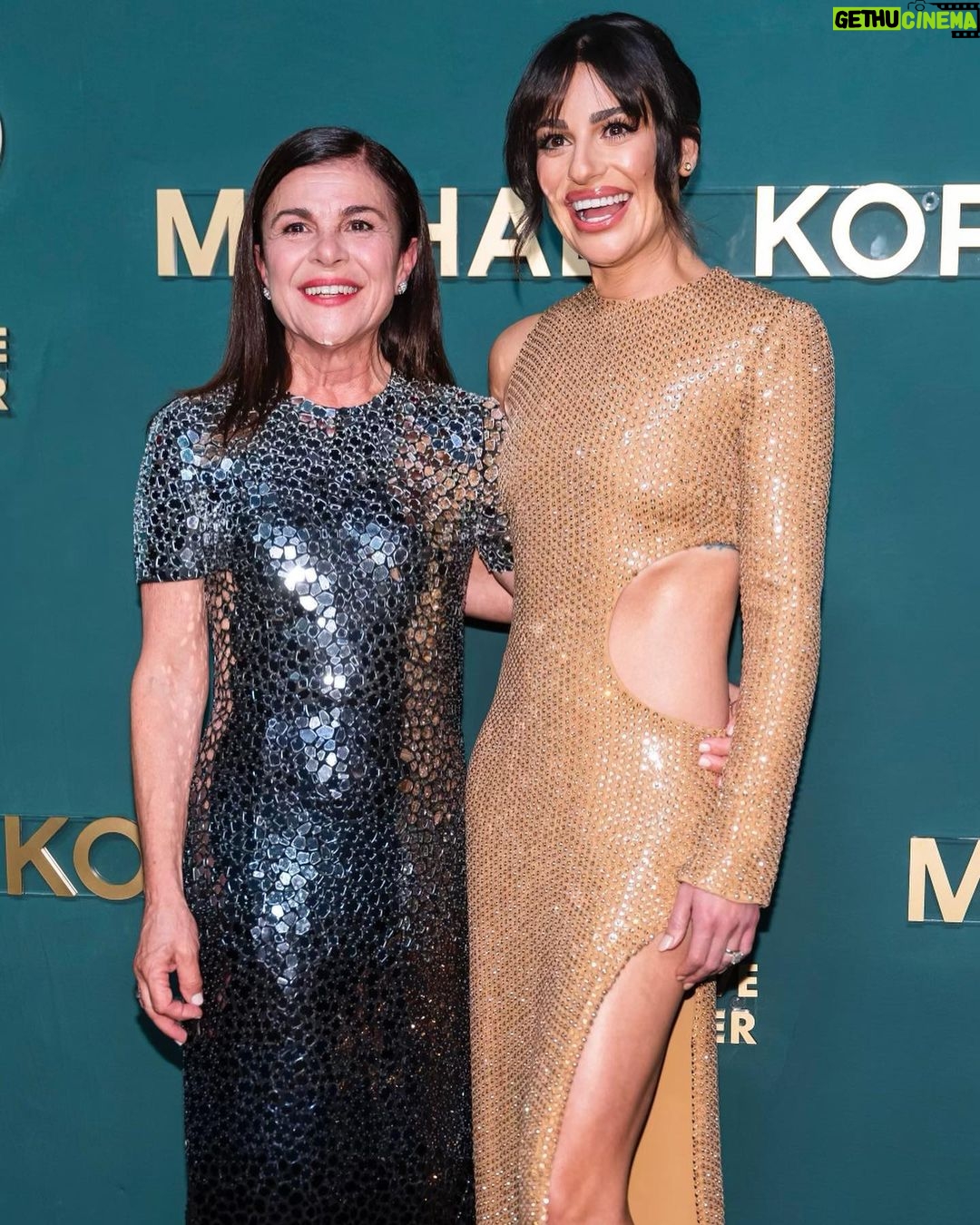 Lea Michele Instagram - The Happiest Birthday to my beautiful mom.❤️
