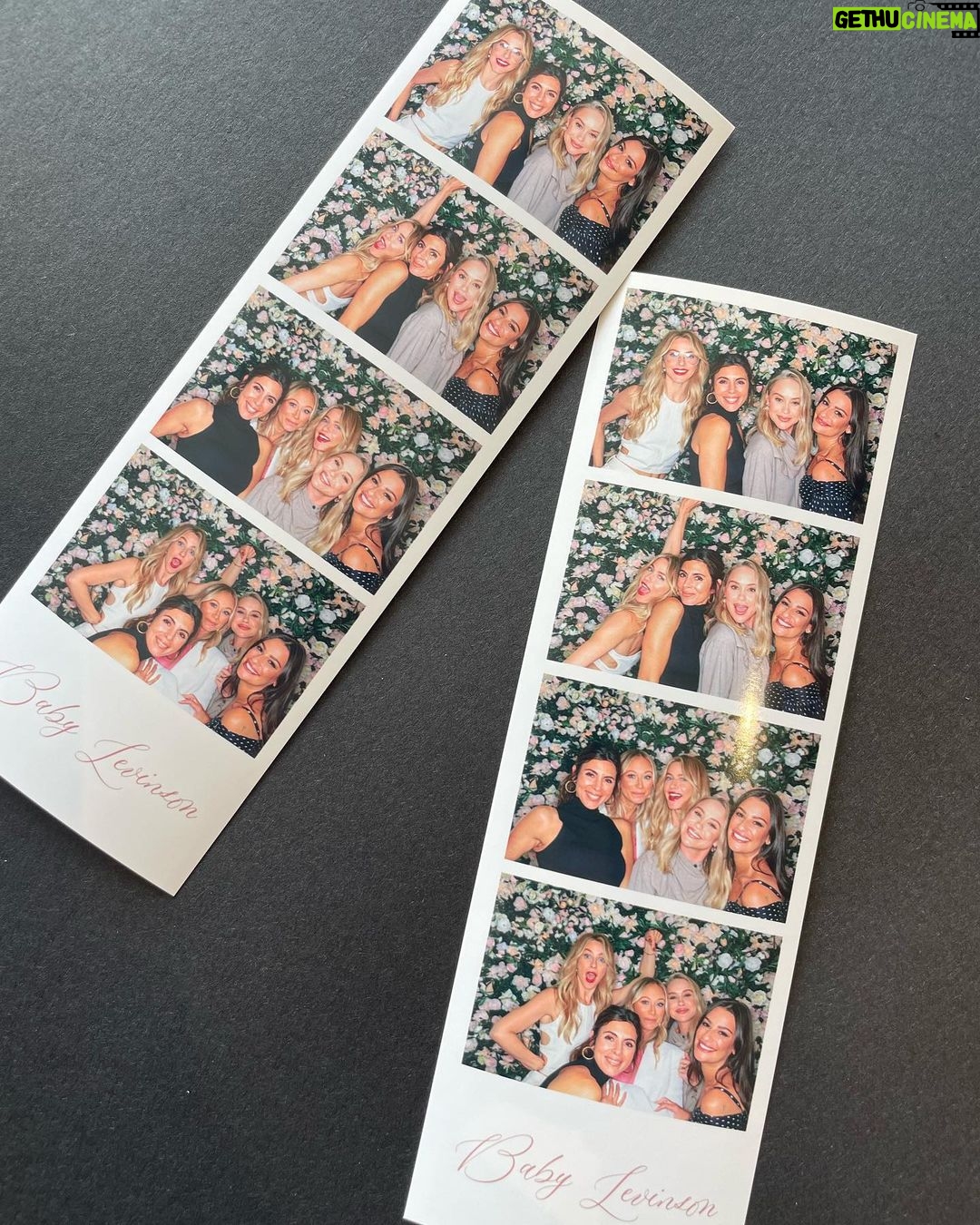Lea Michele Instagram - We love you @stephaniehartlevinson and cannot wait to meet your beautiful girl 🩷