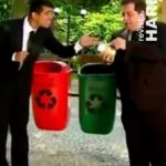 Leandro Hassum Instagram – Uma das coisas que me divertiam mais no programa. Eu amava ficar inventando nomes pro👿 e eram os maiñoucos possiveis. E ver o elenco o @marciusmelhem perder toda a concentração me dava uma satisfação… que divertia o público. Olha sem bobagens religiosas aqui tá.Nunca foi para desrespeitar qualquer religião. Era uma bobagem e brincadeira com a figura.  Até hoje, me param para falar dos nomes que eu inventava. #saudade 
Era tudo na hora do gravando. Eu fazia questão de não avisar quais seriam os sinônimos. Rsrsrsr #oscarasdepau
