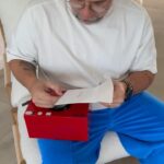 Leandro Hassum Instagram - Poxa muito obrigado @netflix @netflixbrasil pela confiança e sim que venham muitas histórias. Boas festas para essa família que tenho a honra de fazer parte. @tedsarandos @pacoramosq @elisabettazenatti @belabajaria thanks for The partnership and happy holidays 🙏🏻
