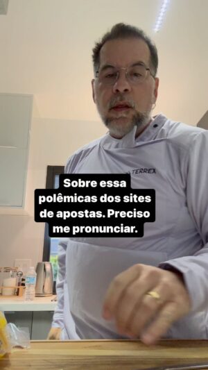 Leandro Hassum Instagram - Quem concorda levanta a mão que estiver livre. 👋🏻