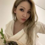 Lee Chae-rin Instagram - Risk it all