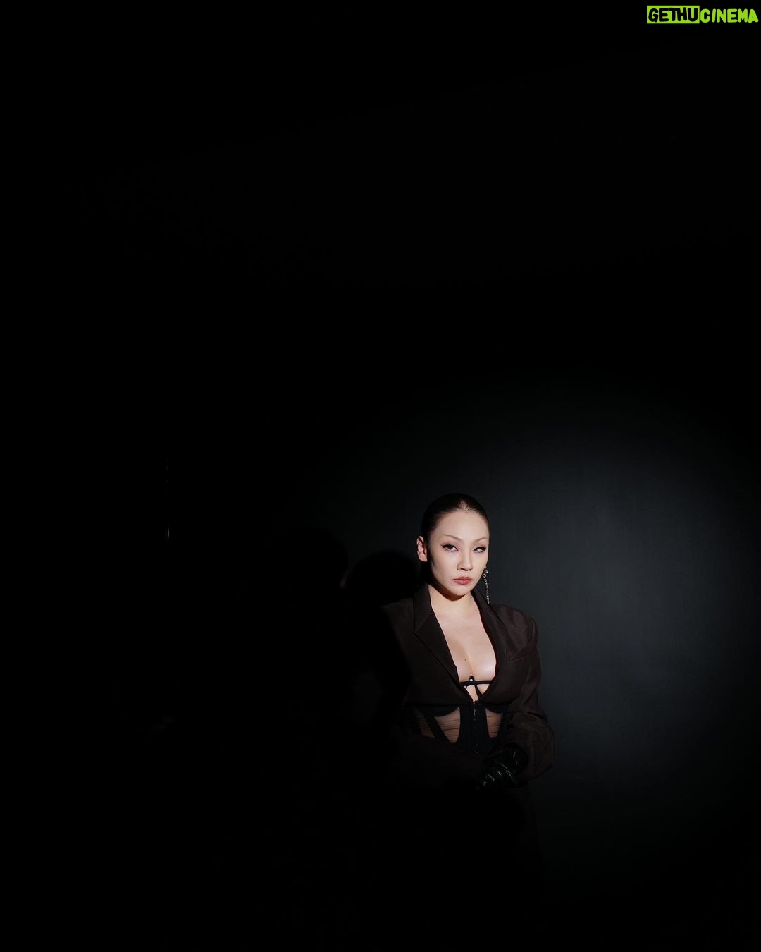 Lee Chae-rin Instagram - + Shanghai Twist +